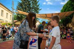 abi2015090